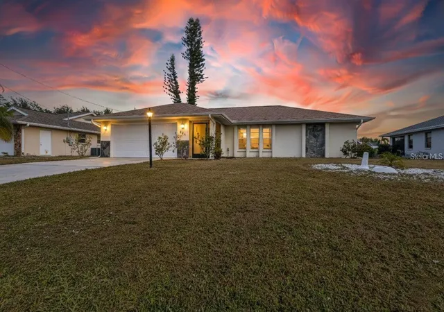 Photo 1 of Single family home for sale at 285 Mark Twain Ln, Rotonda West, FL 33947 | MLS# C7528097 | Listing updated on 2026-08-26