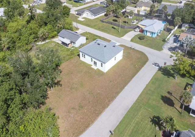 Photo 2 of Single family home for sale at 543 Chamber St Nw, Port Charlotte, FL 33948 | MLS# O6422629 | Listing updated on 2026-08-31