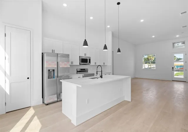 Photo 4 of Sale Pending at 543 Chamber St NW, Port Charlotte, FL 33948 | MLS# O6422629 | Listing updated on 2026-10-23