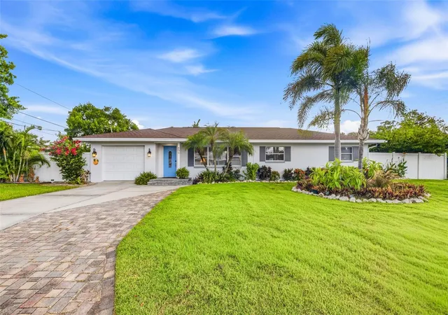 1st image of 894 Joan St, Dunedin, FL 34698 | MLS# TB8526239