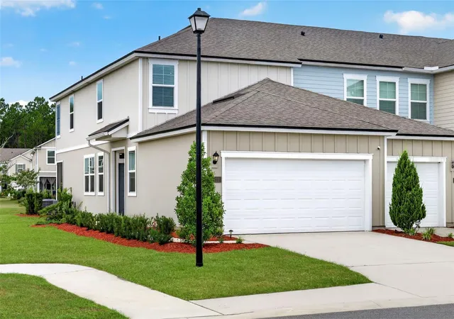 1st image of 122 Redbud Rd, Palm Coast, FL 32137 | MLS# V4950063