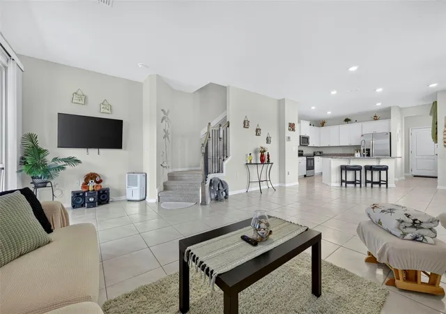 5th image of 122 Redbud Rd, Palm Coast, FL 32137 | MLS# V4950063