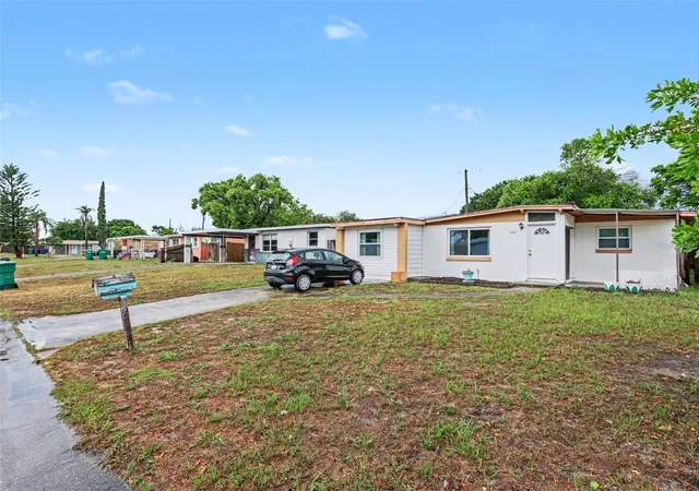Homes for sale in Largo, FL | 10493 116Th Ave N, Largo, FL 33773 | MLS# TB8526246