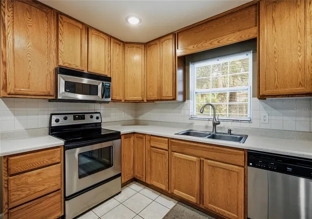 Photo 4 of Single family home for sale at 4710 NW 23rd Avenue, Gainesville, FL 32606 | MLS# GC541724 | Listing updated on 2026-09-05