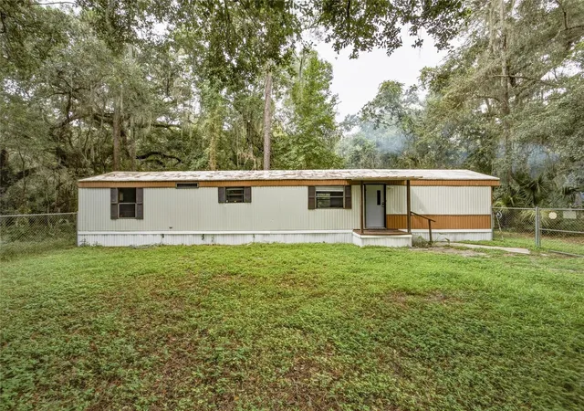 Photo 1 of Manufactured home for sale at 3080 Cr 417, Lake Panasoffkee, FL 33538 | MLS# G5114706 | Listing updated on 2026-10-05