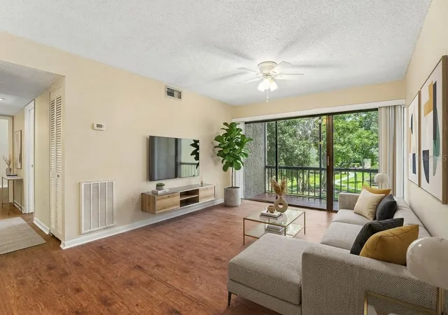 Photo 2 of Condo for sale at 3252 S Semoran Blvd #22, Orlando, FL 32822 | MLS# O6422654 | Listing updated on 2026-09-29