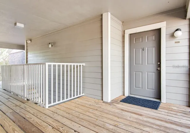 Listing Photo 4 - Condo for sale in building located at 1400 Gandy Blvd N, St. Petersburg, FL 33702 - Unit #607