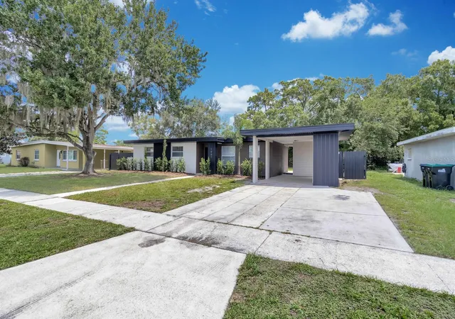 Photo 3 of Single family home for sale at 1007 Egan Dr, Orlando, FL 32822 | MLS# S5153127 | Listing updated on 2026-09-28