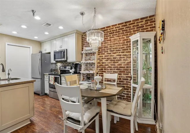 5th image of 10263 Gandy Blvd N #2416, St Petersburg, FL 33702 | MLS# TB8526269