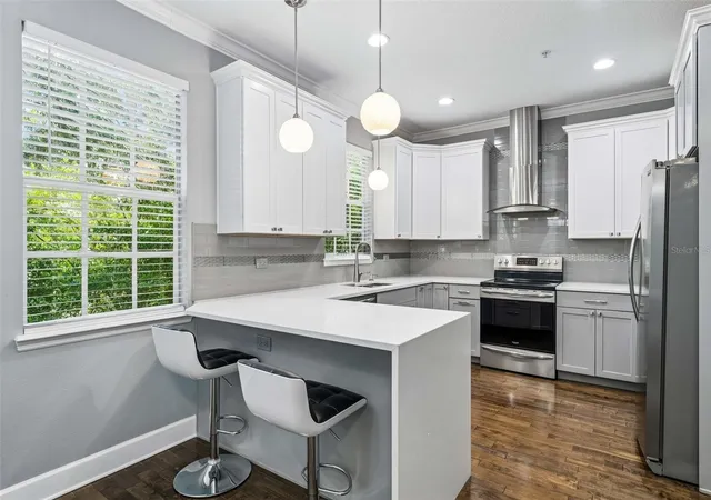 Photo 2 of Townhouse for sale at 2613 Espana Ct, Tampa, FL 33609 | MLS# TB8526282 | Listing updated on 2026-08-27