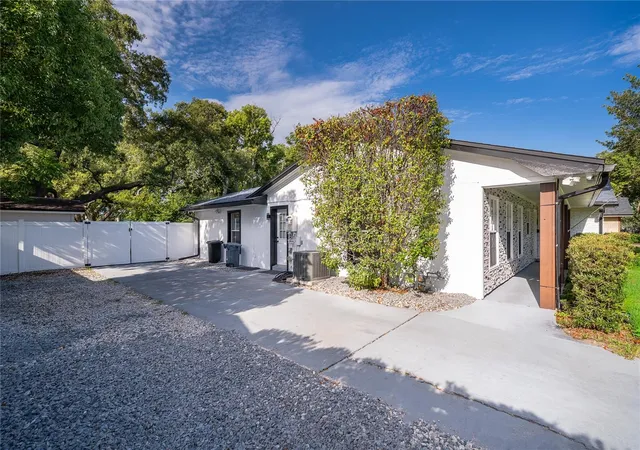4th image of 2462 Carolton Rd, Maitland, FL 32751 | MLS# O6422673