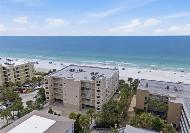 Homes for sale in Indian Rocks Beach, FL | 2 15th Avenue, Indian Rocks Beach, FL 33785 | Houzeo