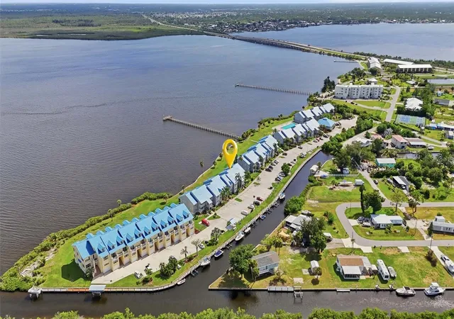 Condo for sale at 4410 Warren Ave #412, PORT CHARLOTTE, FL 33953 | MLS# C7528109