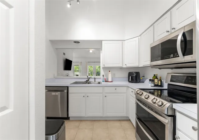 5th image of 9124 Sw 51St Rd, Gainesville, FL 32608
