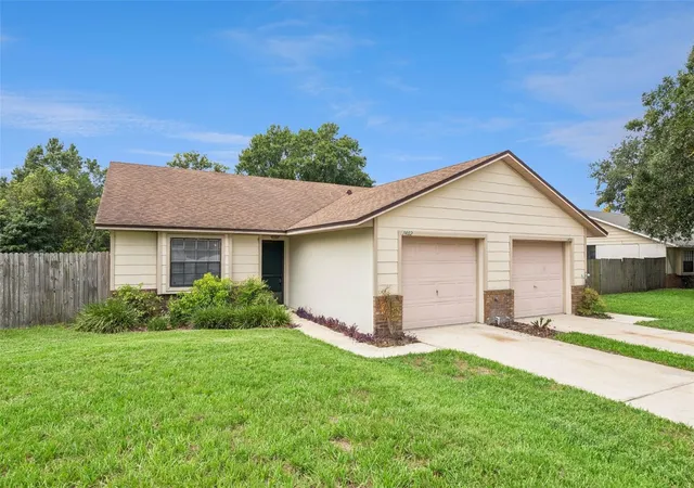 2nd image of 1402 & 1404 Pleasant Oak Ln, Orlando, FL 32804 | MLS# O6422684