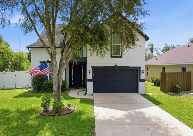 2nd image of 609 Rhodes Dr, Deland, FL 32720 | MLS# V4950068