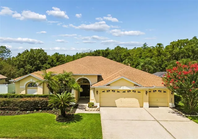 Photo 1 of Single family home for sale at 10111 Kingshyre Way, Tampa, FL 33647 | MLS# TB8526318 | Listing updated on 2026-09-13