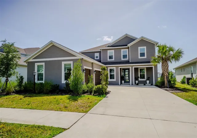 Photo 1 of Single family home for sale at 9121 Radiant Cir, Sarasota, FL 34241 | MLS# A4699169 | Listing updated on 2026-10-23