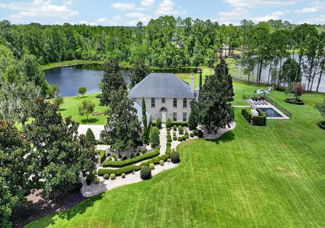 2nd image of 350 Fox Hollow Farms Rd, Pierson, FL 32180 | MLS# V4950069