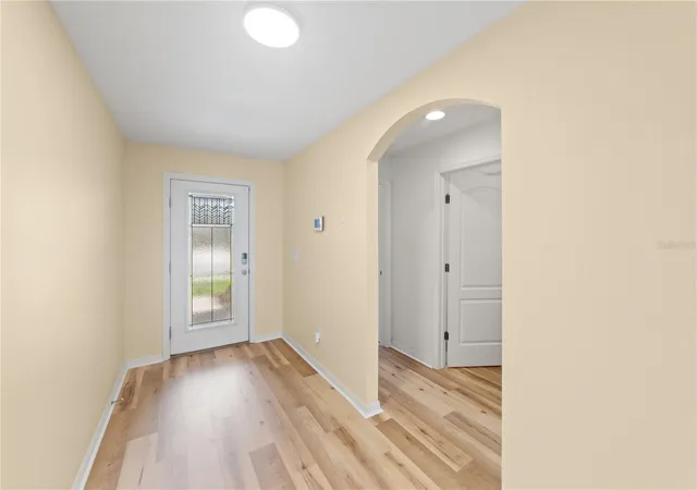 Photo 3 of Single family home for sale at 621 Chatham Walk Dr, Ruskin, FL 33570 | MLS# S5153142 | Listing updated on 2026-10-05