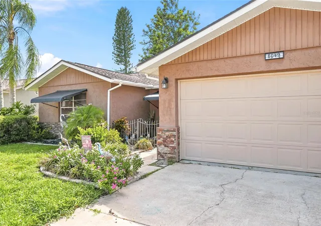Photo 3 of Single family home for sale at 5049 Sherry Ln, New Port Richey, FL 34653 | MLS# W7887386 | Listing updated on 2026-08-29