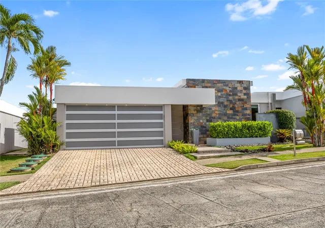 Homes for sale in Guaynabo, PR | 236 Rey Fernando, Guaynabo, PR 00969 | MLS# PR9122584