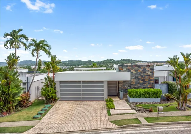 Homes for sale in Guaynabo, PR | 236 Rey Fernando, Guaynabo, PR 00969 | MLS# PR9122584