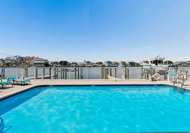Photo 2 of Townhouse for sale at 620 Bayway Blvd #5, Clearwater Beach, FL 33767 | MLS# TB8526348 | Listing updated on 2026-09-16