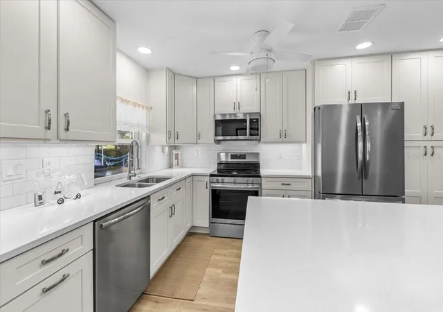 3rd image of 4267 Carlos Ct, Hernando Beach, FL 34607 | MLS# TB8526352