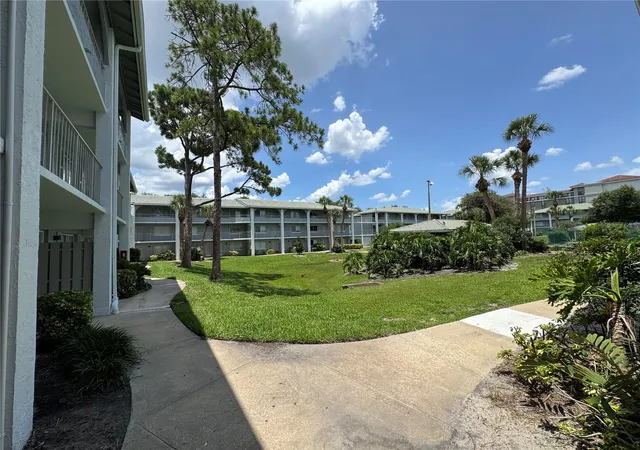 4th image of 115 Oyster Bay Cir #300, Altamonte Springs, FL 32701 | MLS# O6422728