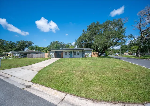 Homes for sale in Lakeland, FL | 2903 Stanhope Ave, Lakeland, FL 33803 | MLS# L4963304