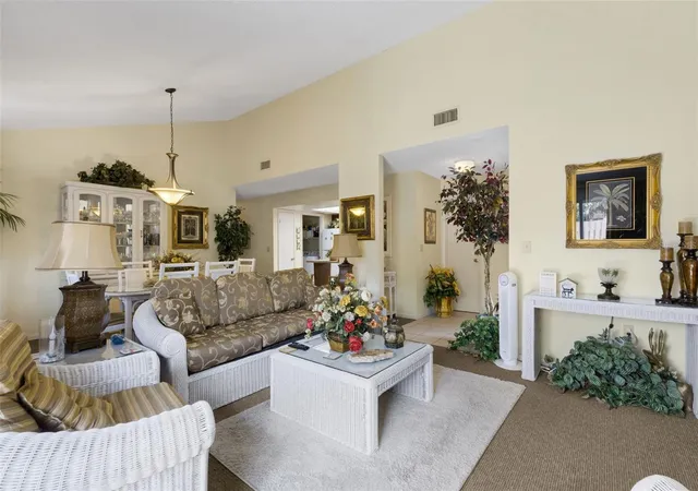 2nd image of 4223 Oak Loop #49, Mulberry, FL 33860 | MLS# L4963305