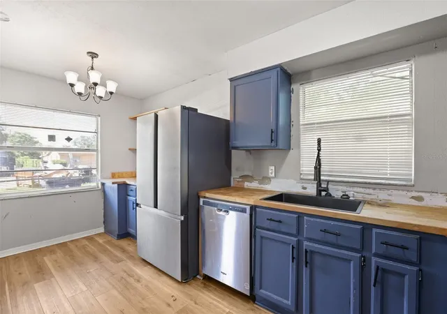 3rd image of 3469 Janet St, Apopka, FL 32712 | MLS# O6422753
