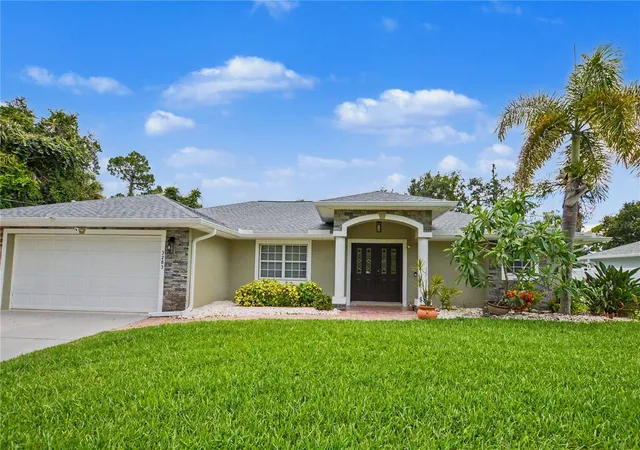 Homes for sale in North Port, FL | 3283 Sikeston Ave, North Port, FL 34286 | MLS# C7528123