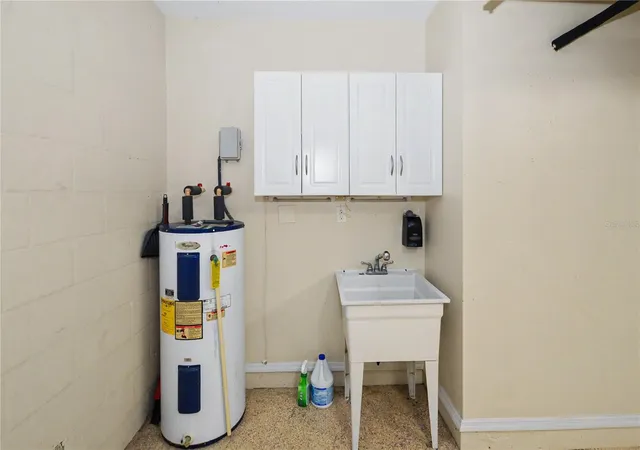 Homes for sale in North Port, FL | 3283 Sikeston Ave, North Port, FL 34286 | MLS# C7528123