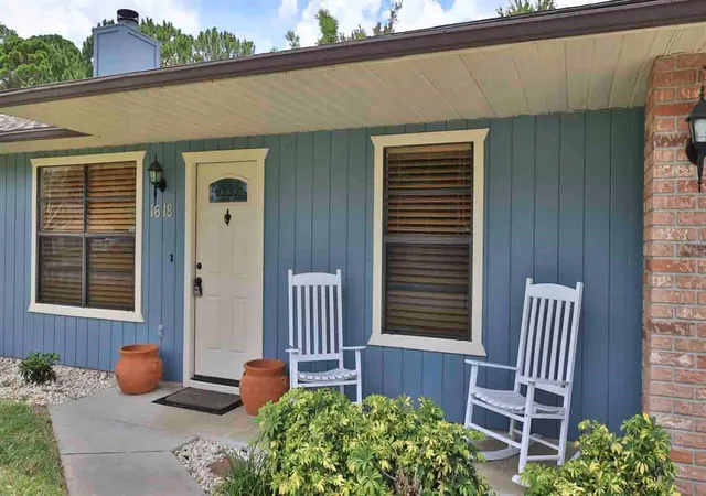 Homes for sale in Edgewater, FL | 1618 Willow Oak Dr, Edgewater, FL 32132 | MLS# NS1088662