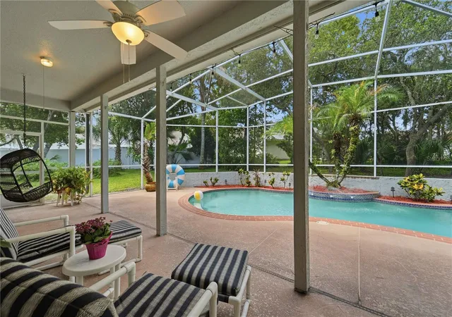 Homes for sale in Oviedo, FL | 1053 Old Coventry Ct, Oviedo, FL 32765 | MLS# G5114724