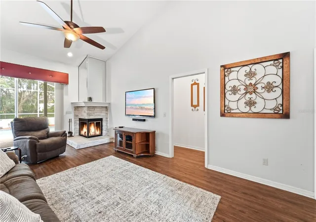 5th image of 1053 Old Coventry Ct, Oviedo, FL 32765 | MLS# G5114724