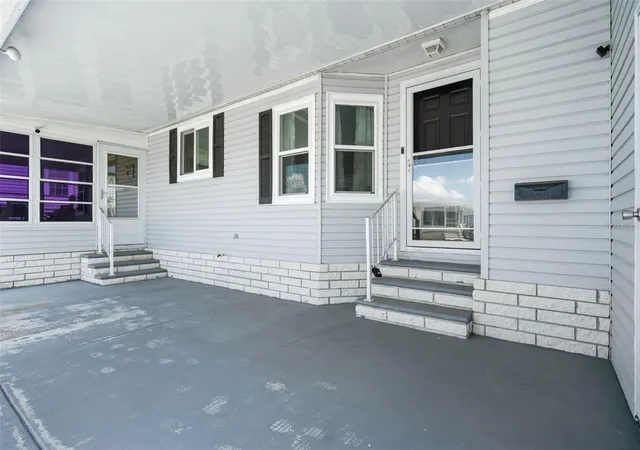 Photo 3 of Manufactured home for sale at 116 Mount Isle Ave NE #116, Saint Petersburg, FL 33702 | MLS# TB8526406 | Listing updated on 2026-07-08