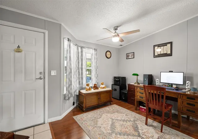 Photo 4 of Manufactured home for sale at 116 Mount Isle Ave NE #116, Saint Petersburg, FL 33702 | MLS# TB8526406 | Listing updated on 2026-07-08