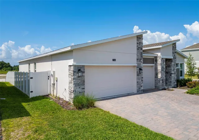 4th image of 1744 Rider Rain Ln, Apopka, FL 32703 | MLS# S5153173