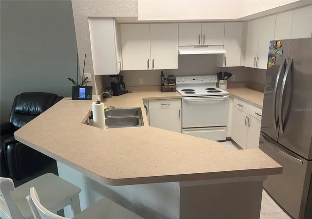 Photo 3 of Condo for sale at 4140 Central Sarasota Pkwy #1235, Sarasota, FL 34238 | MLS# O6422771 | Listing updated on 2026-08-14