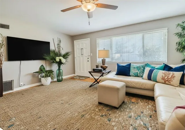 Photo 3 of Single family home for sale at 3114 Esperanza Ave, Daytona Beach Shores, FL 32118 | MLS# O6422773 | Listing updated on 2026-07-07