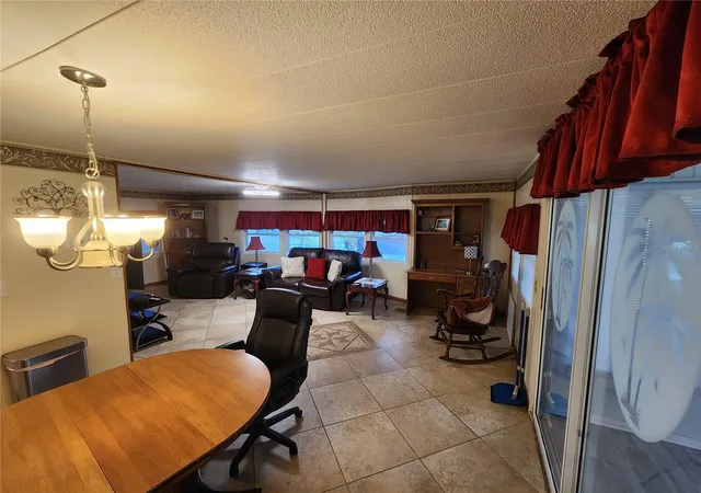 4th image of 808 53Rd Ave E #110, Bradenton, FL 34203 | MLS# A4699198