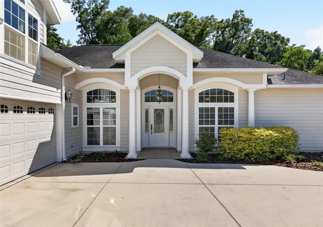 3rd image of 26807 Sw 20Th Pl, Newberry, FL 32669 | MLS# GC541742