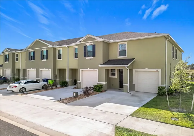 2nd image of 965 Lido Dr, Howey In The Hills, FL 34737 | MLS# S5153183