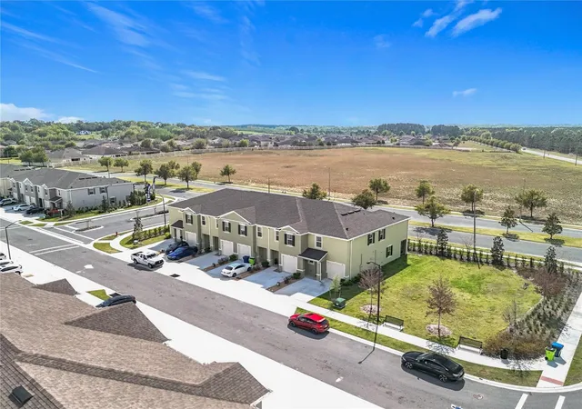 5th image of 965 Lido Dr, Howey In The Hills, FL 34737 | MLS# S5153183
