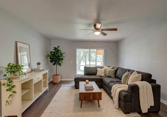 Photo 2 of Townhouse for sale at 9516 Charlesberg Dr, Tampa, FL 33635 | MLS# TB8526447 | Listing updated on 2026-09-24