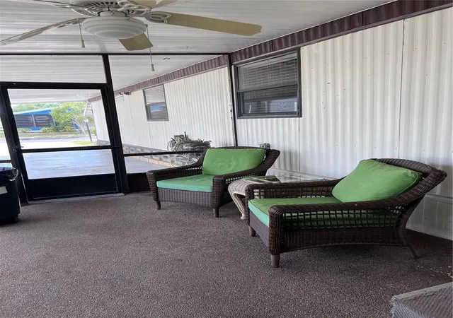 Photo 2 of Manufactured home for sale at 3326 Denise Dr, Ellenton, FL 34222 | MLS# A4699205 | Listing updated on 2026-09-15