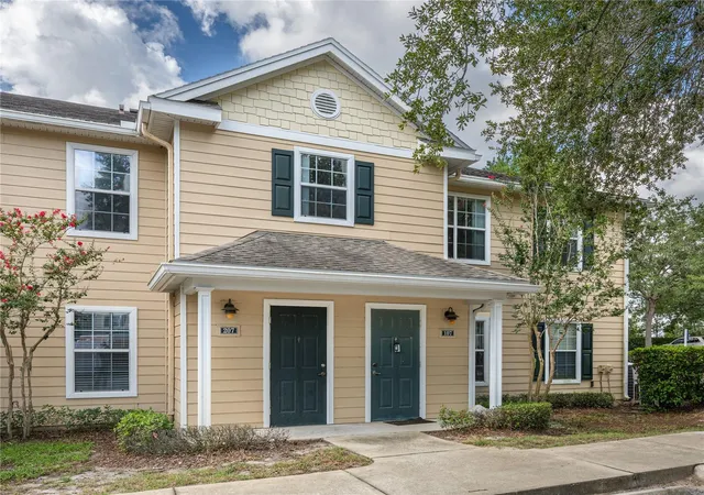 image of 930 Moonlight Cvs Rd, ORANGE CITY, FL 32763